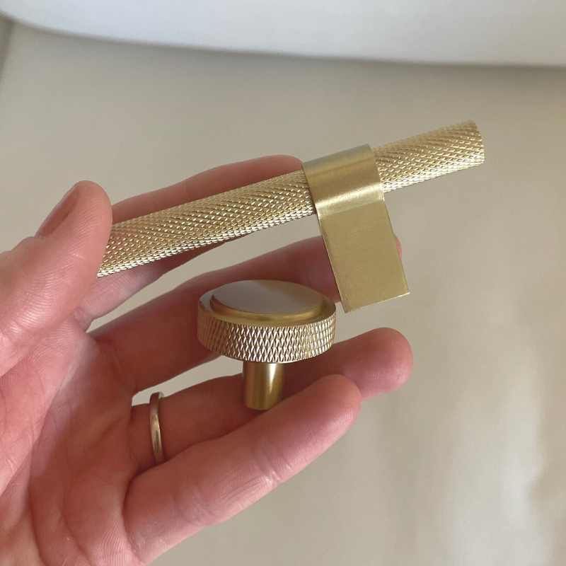 Bellevue Hill - Brushed Brass - Knurled - Image 6